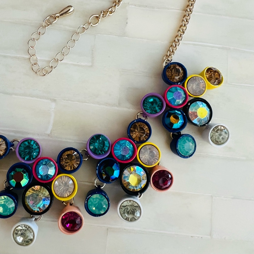 Multicolor Iridescent Brulee Necklace - Picture 4 of 5